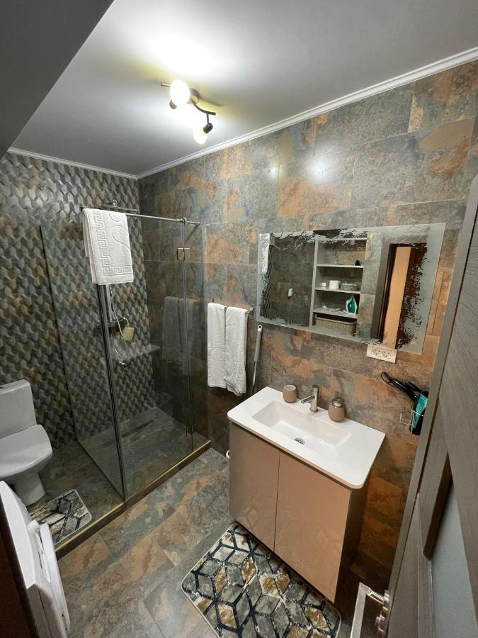 Above The World Apartment Năvodari Екстериор снимка
